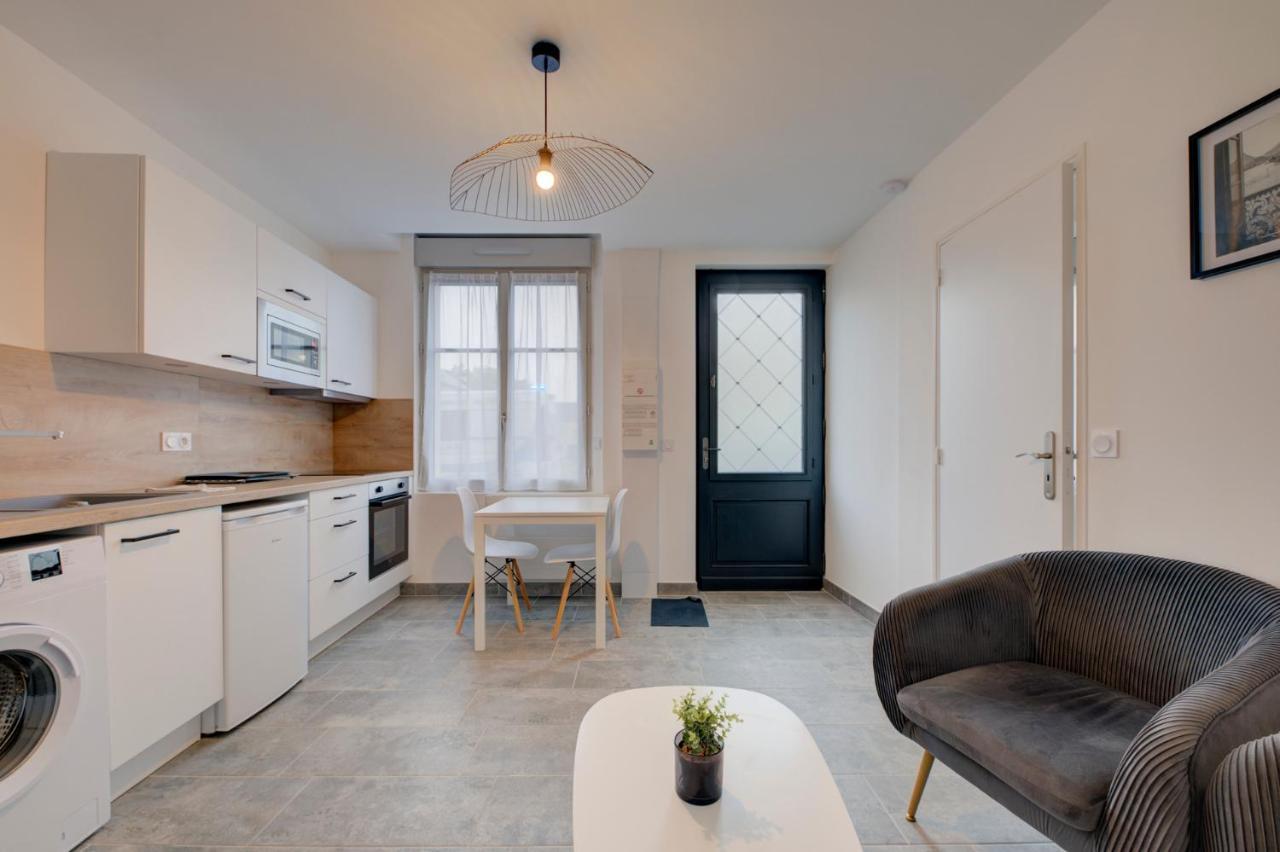 Les Forges 2 Pieces Rdc Apartment Avoine Exterior photo